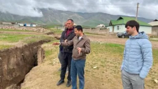 Visiting project site for green road toolkit