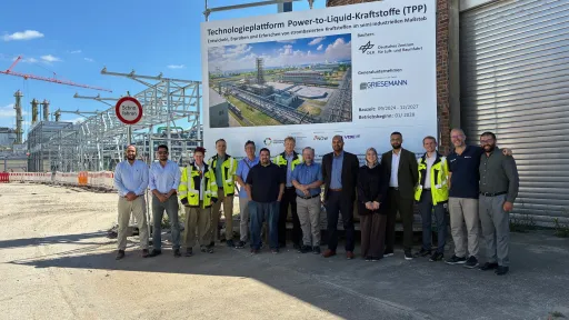 Group photograph from DLR Facility visit